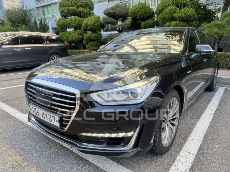2018 Genesis G90