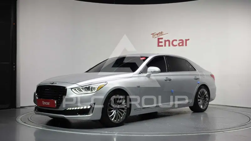 2018 Genesis G90