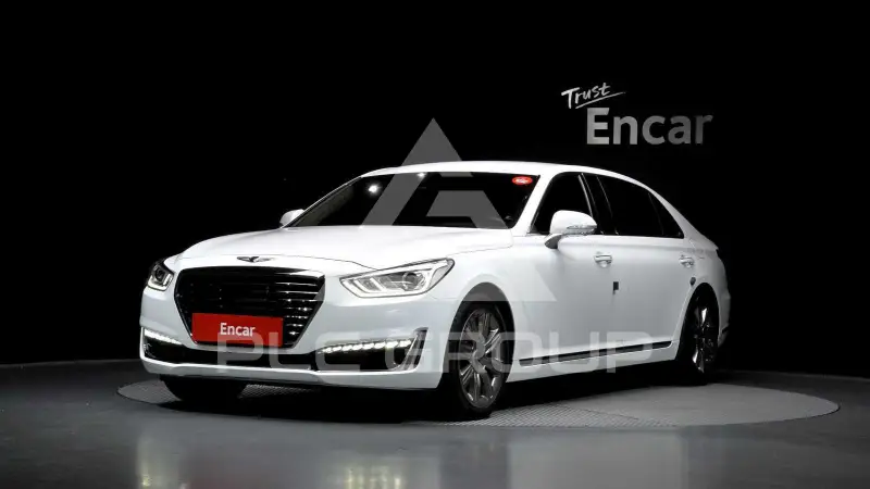 2018 Genesis G90