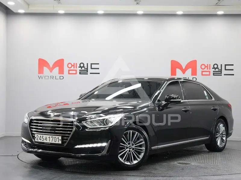 2018 Genesis G90