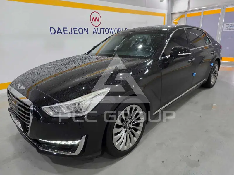 2018 Genesis G90