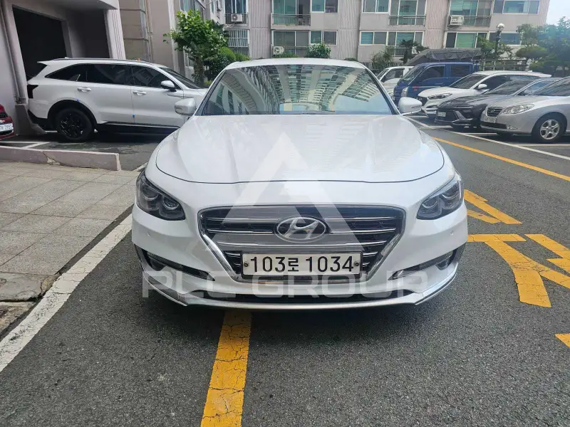 2018 Hyundai Grandeur