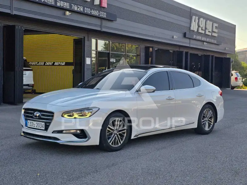 2018 Hyundai Grandeur