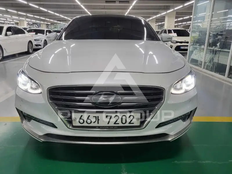 2018 Hyundai Grandeur