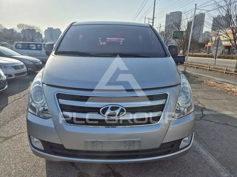 2018 Hyundai Starex
