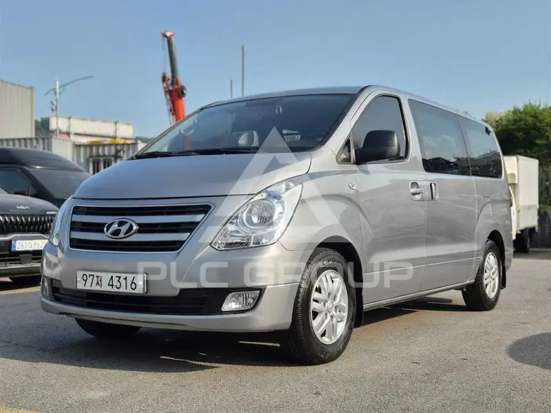 2018 Hyundai Starex