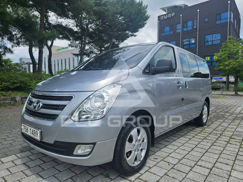 2018 Hyundai Starex