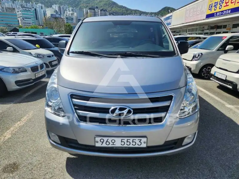 2018 Hyundai Starex