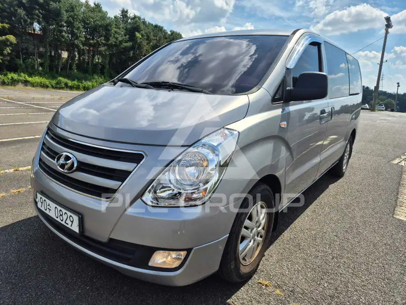2018 Hyundai Starex