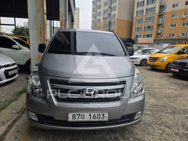 2018 Hyundai Starex