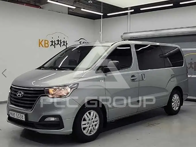 2018 Hyundai Starex