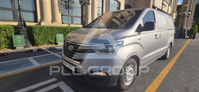 2018 Hyundai Starex