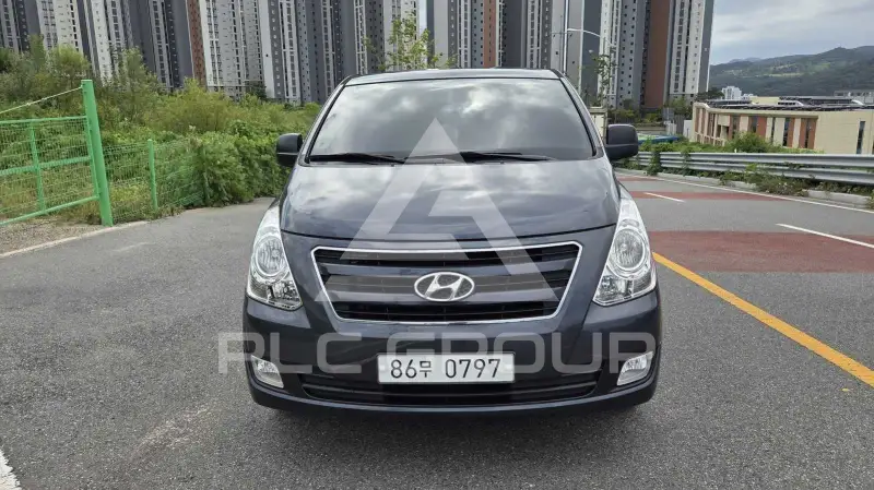 2018 Hyundai Starex