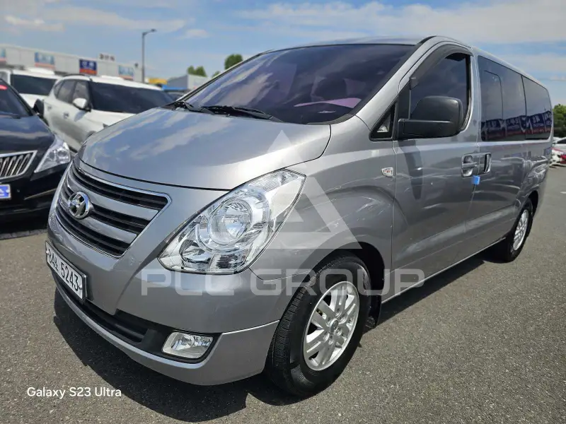 2018 Hyundai Starex