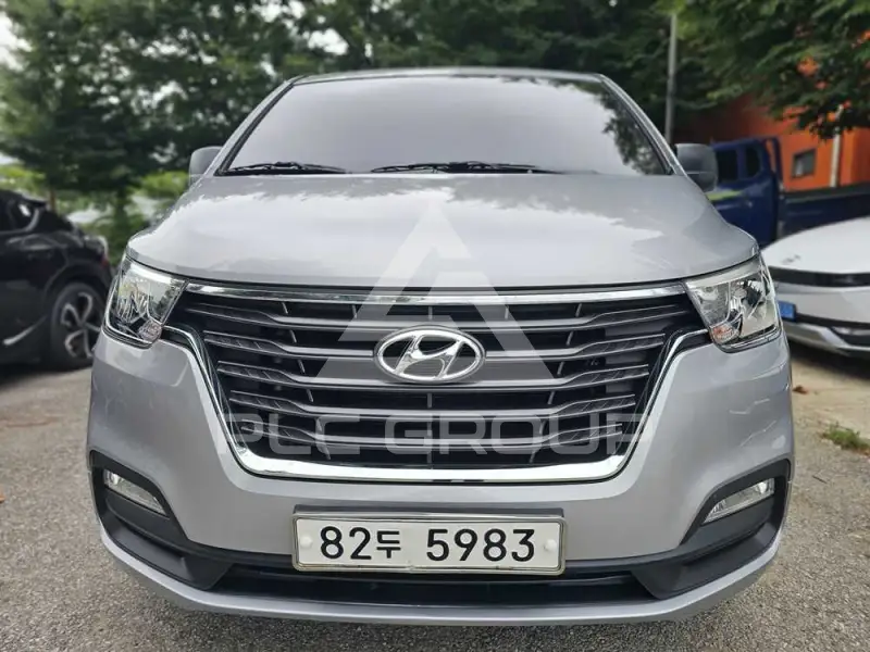 2018 Hyundai Starex