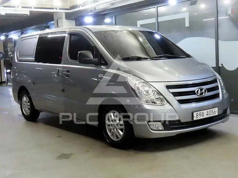 2018 Hyundai Starex