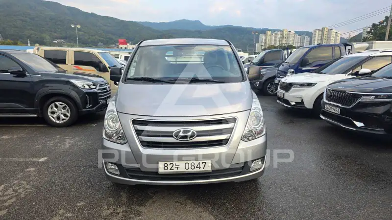 2018 Hyundai Starex