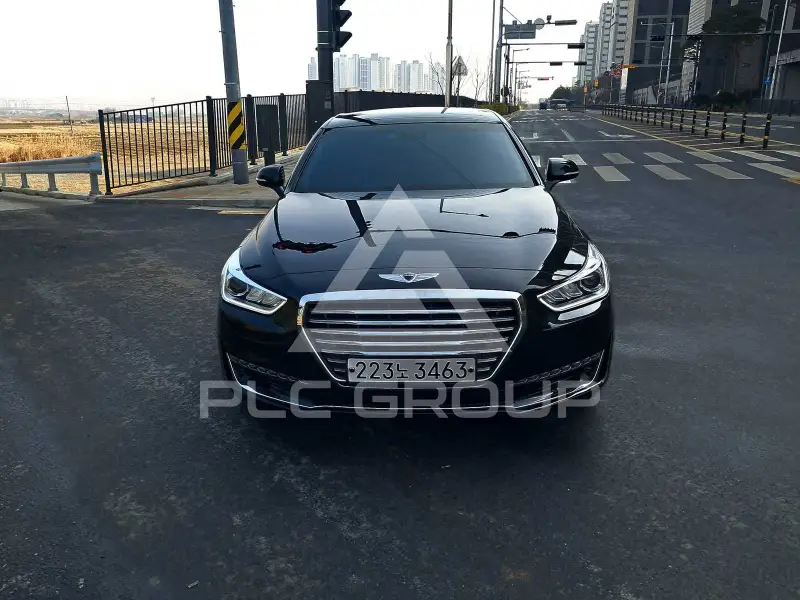 2018 Genesis G90