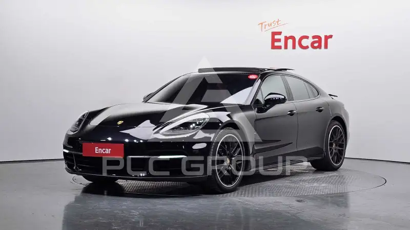 2018 Porsche Panamera