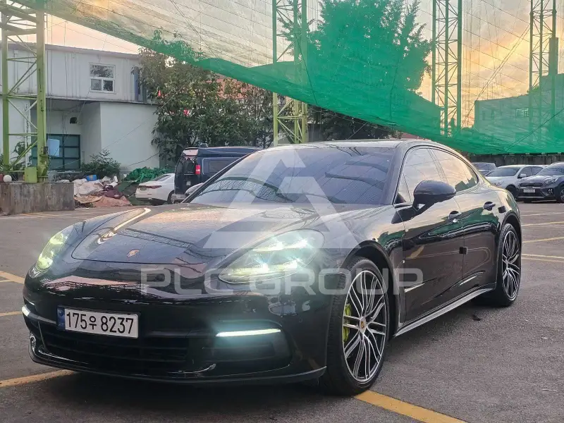 2018 Porsche Panamera