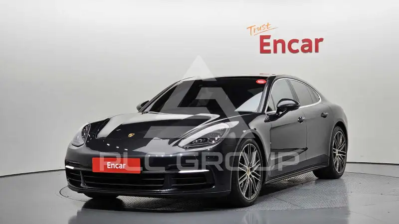 2018 Porsche Panamera