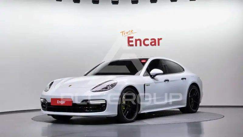 2018 Porsche Panamera
