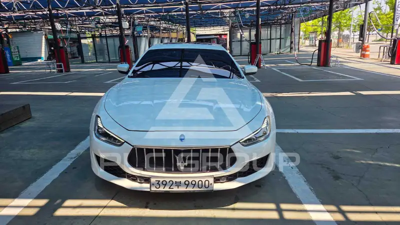 2018 Maserati GHIBLI