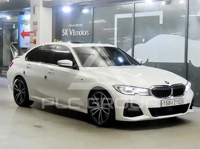 2019 BMW 330