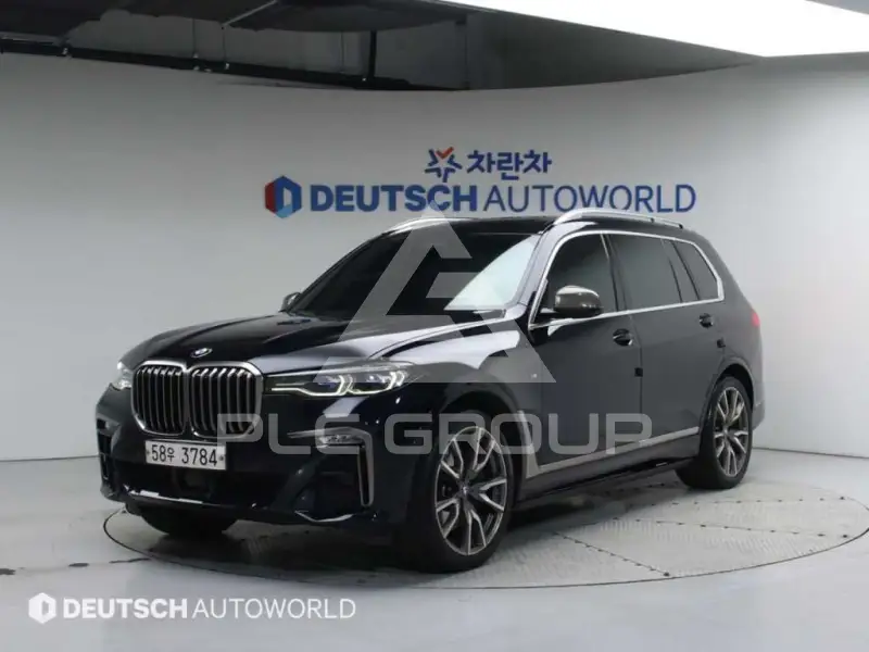 2019 BMW X7M
