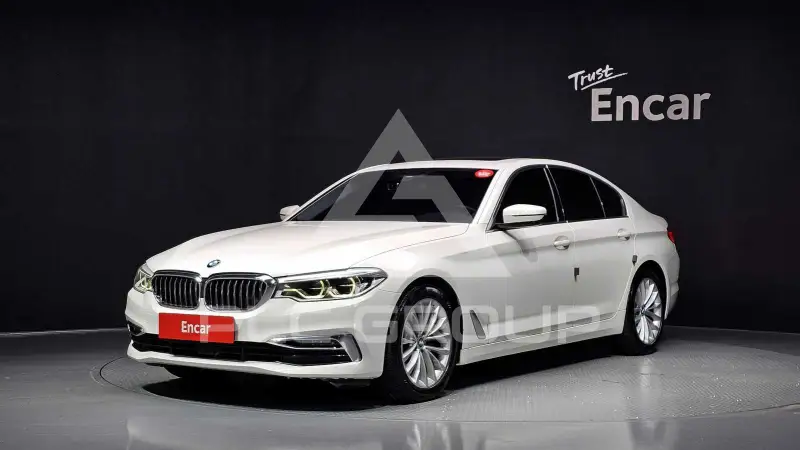 2019 BMW 520