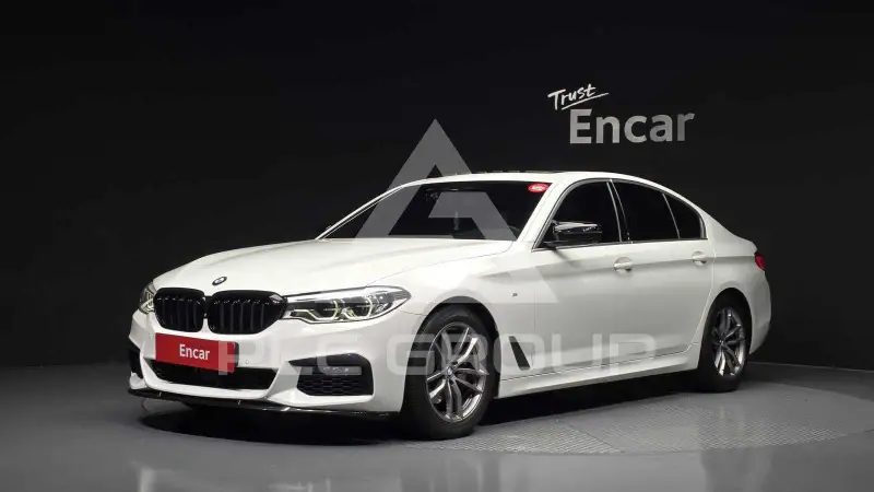 2019 BMW 520