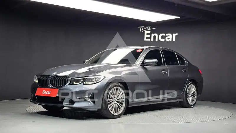 2019 BMW 330