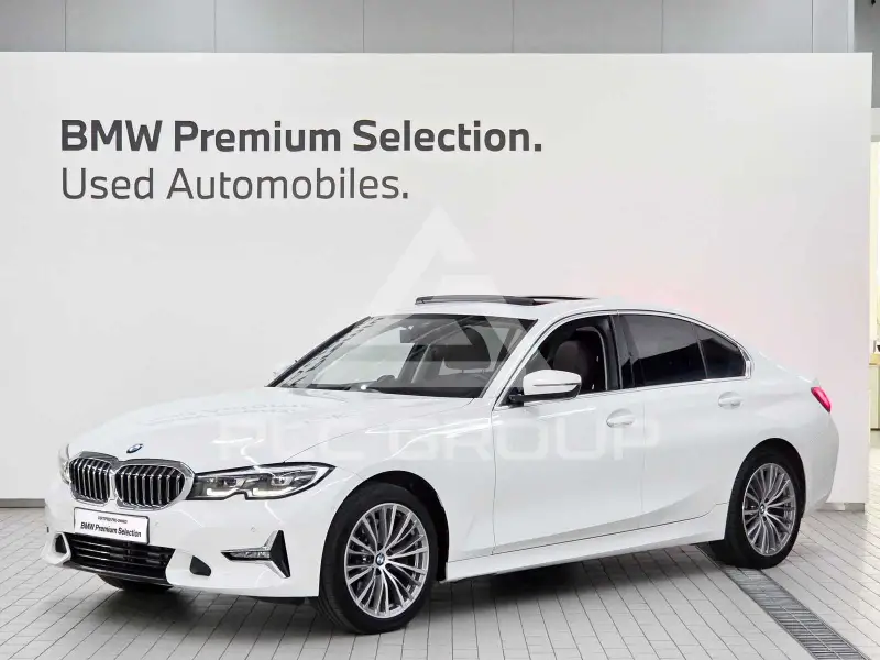 2019 BMW 330