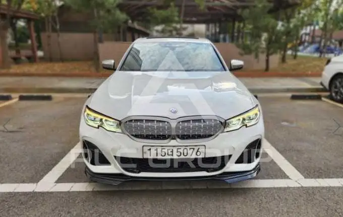 2019 BMW 320