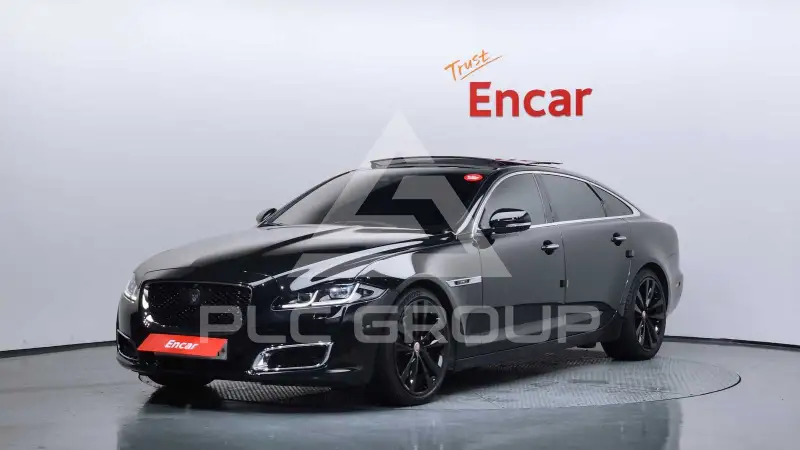 2019 Jaguar XJ