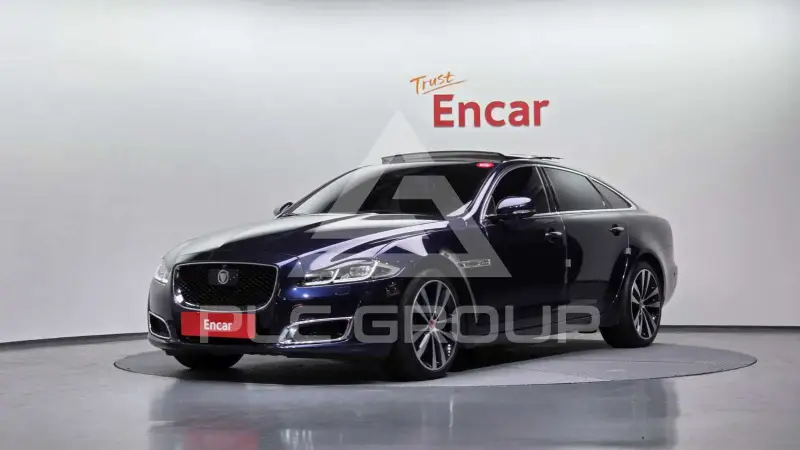 2019 Jaguar XJ