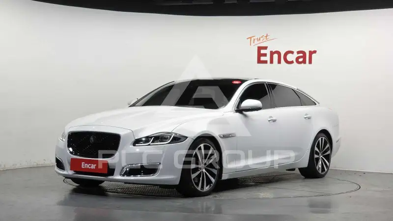 2019 Jaguar XJ