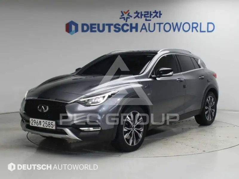 2019 Infinity QX30