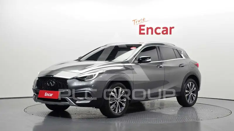 2019 Infinity QX30