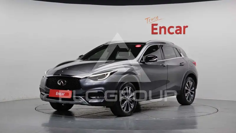 2019 Infinity QX30