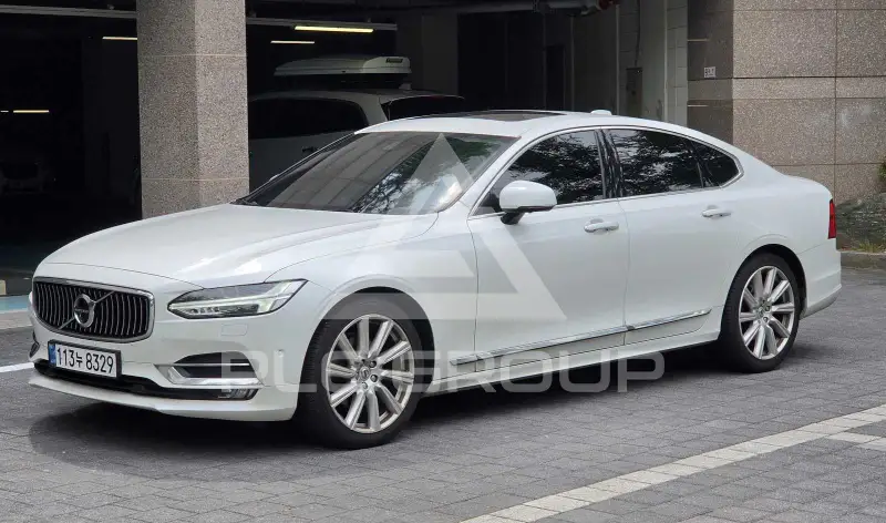 2019 Volvo S90