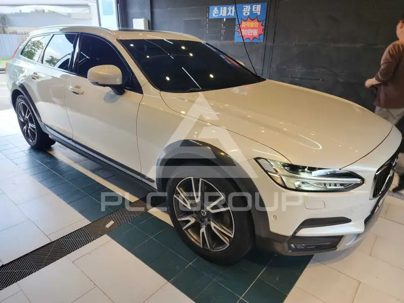 2019 Volvo V90