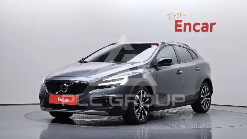2019 Volvo V40