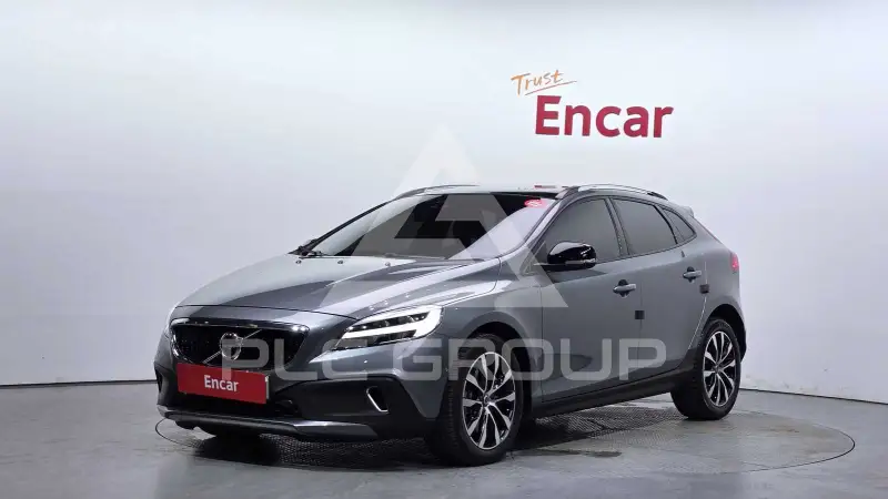 2019 Volvo V40