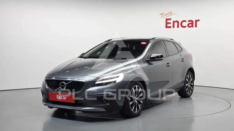 2019 Volvo V40