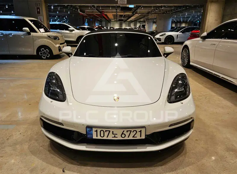 2019 Porsche 718