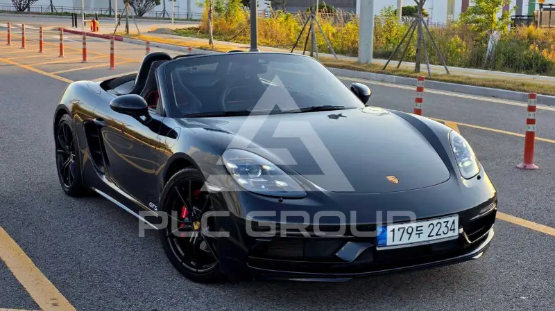 2019 Porsche 718