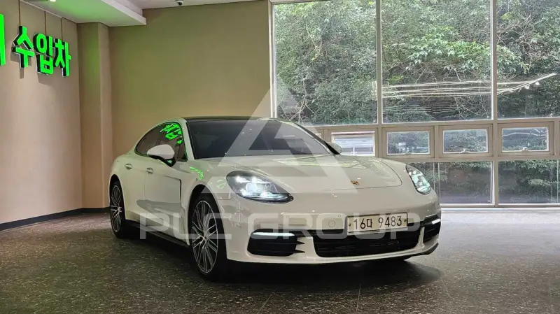 2019 Porsche Panamera
