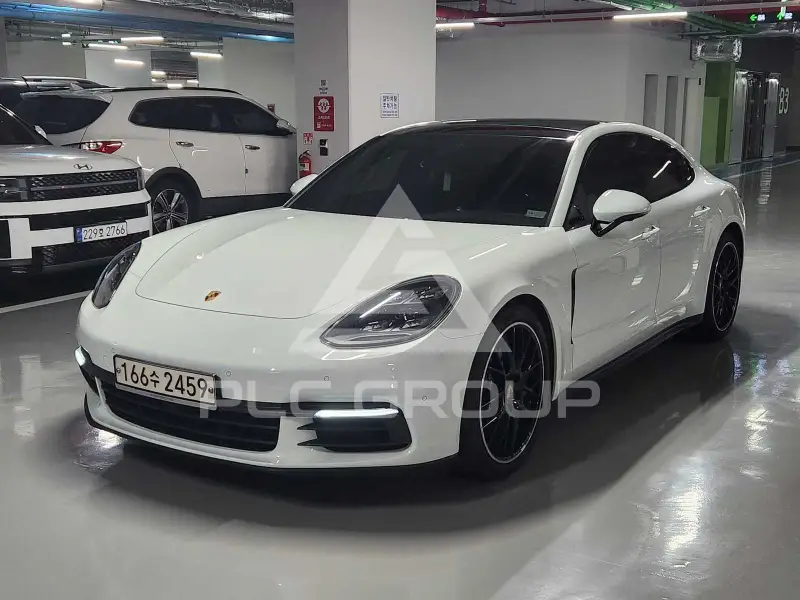 2019 Porsche Panamera