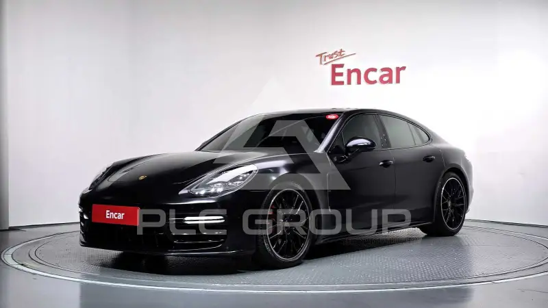 2019 Porsche Panamera
